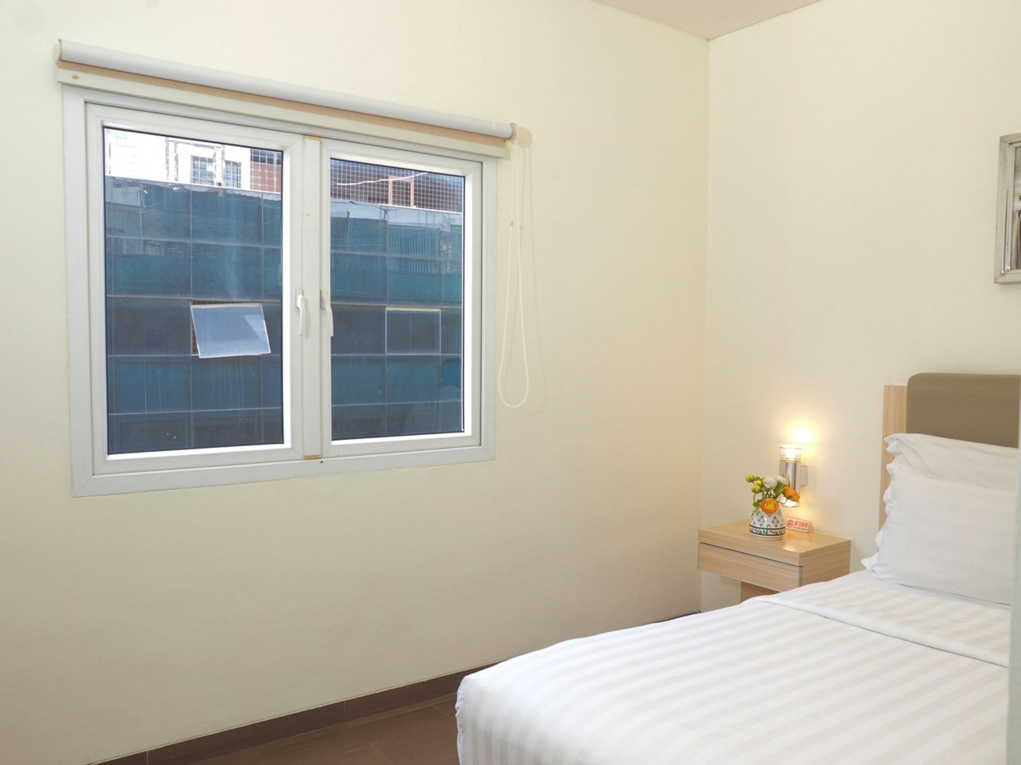 D'Primahotel Wtc Mangga Dua Jakarta Buitenkant foto