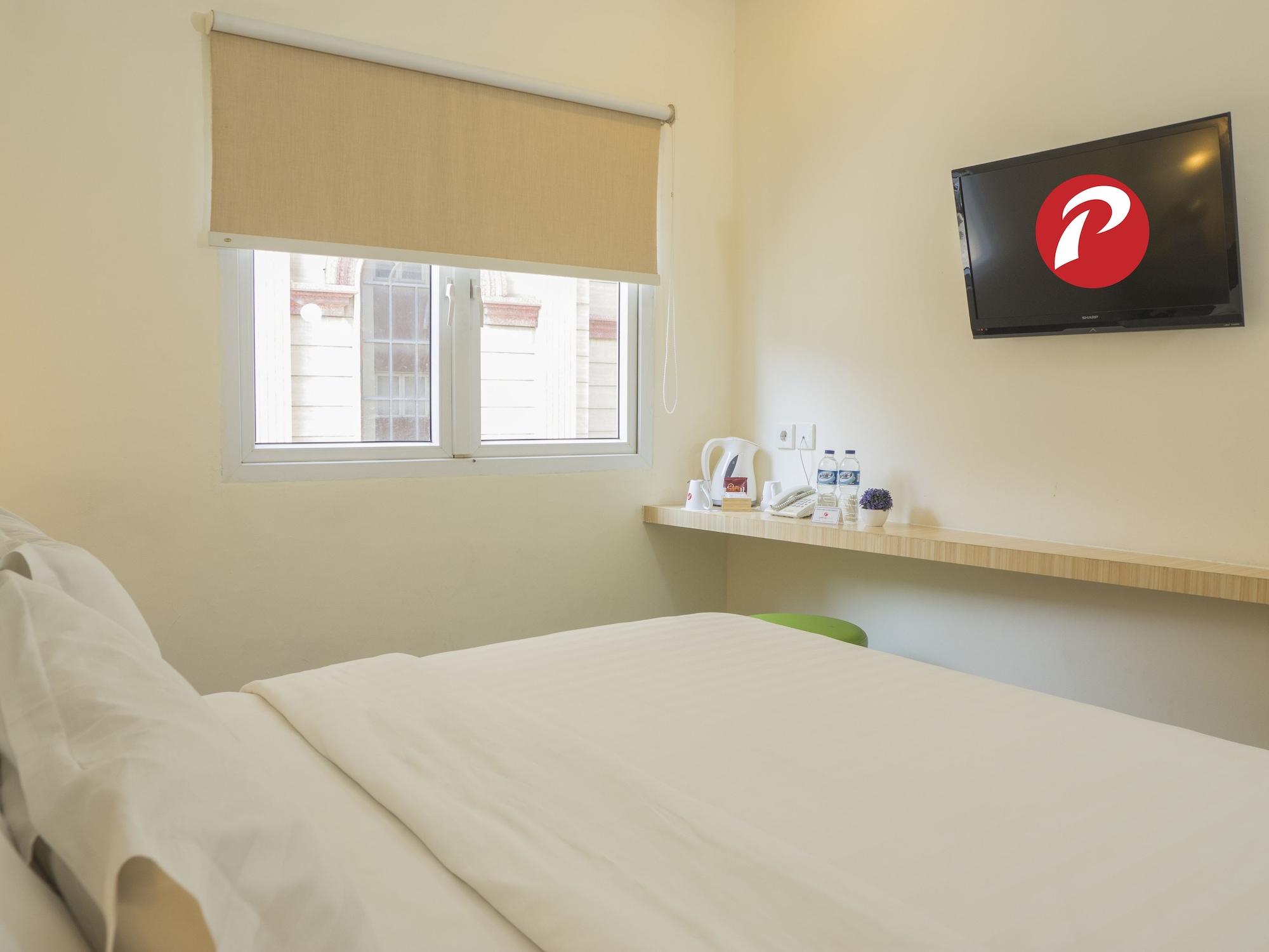 D'Primahotel Wtc Mangga Dua Jakarta Buitenkant foto