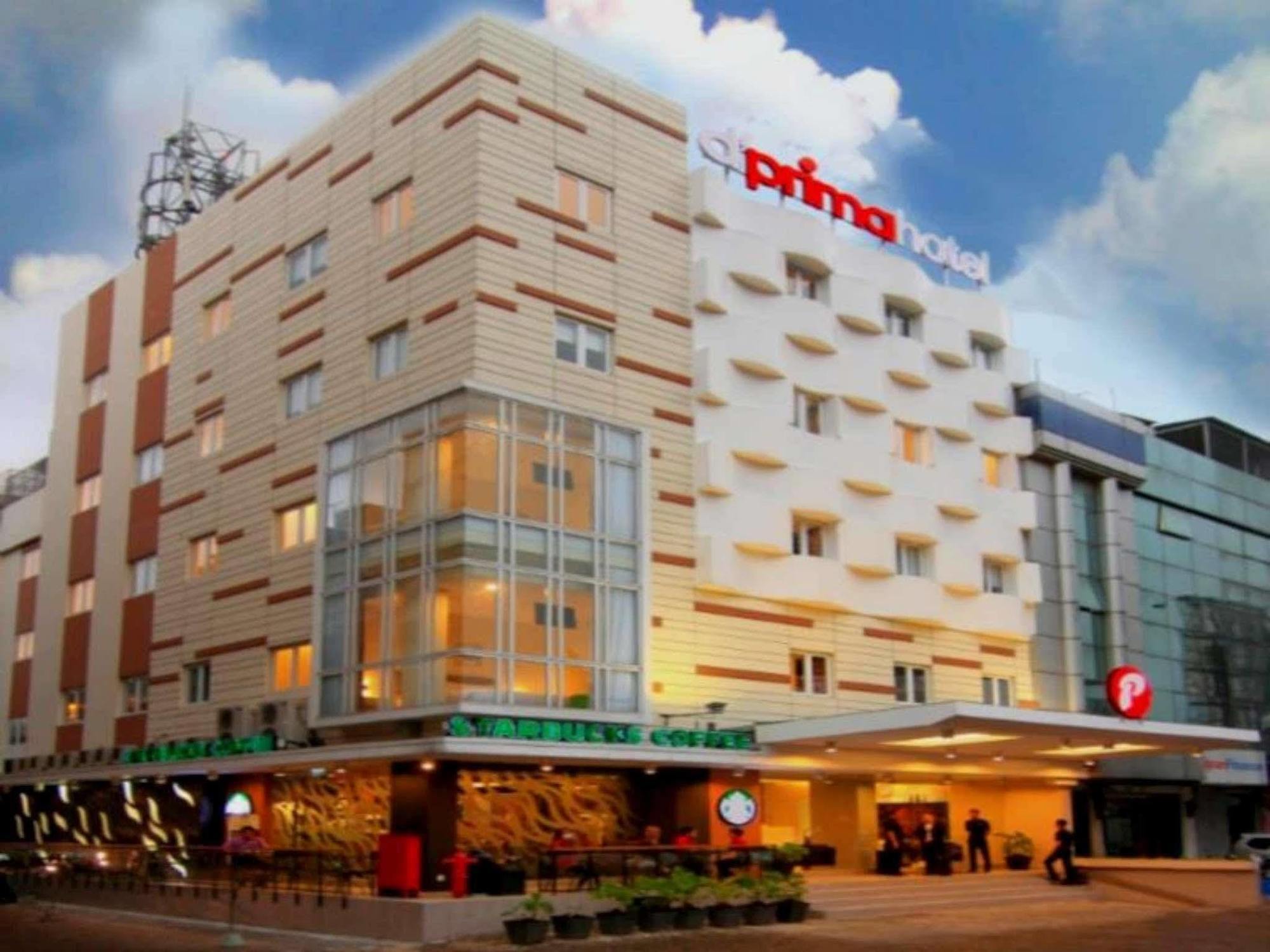D'Primahotel Wtc Mangga Dua Jakarta Buitenkant foto