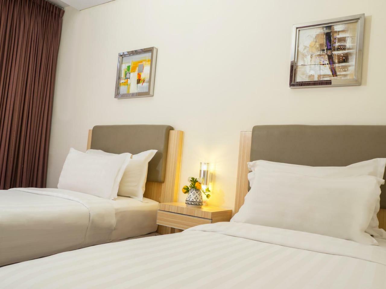 D'Primahotel Wtc Mangga Dua Jakarta Buitenkant foto
