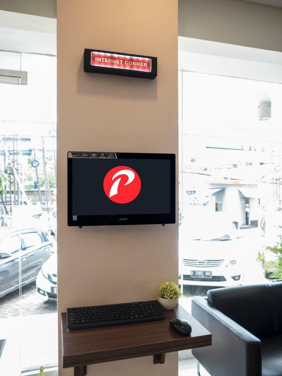 D'Primahotel Wtc Mangga Dua Jakarta Buitenkant foto